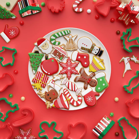 Christmas Cookie cutters Set 16 Pieces, Holiday Cookie Cutters with Comfort Grip, Stainless Steel Baking Cutters Christmas Shapes for Xmas, Ginger...