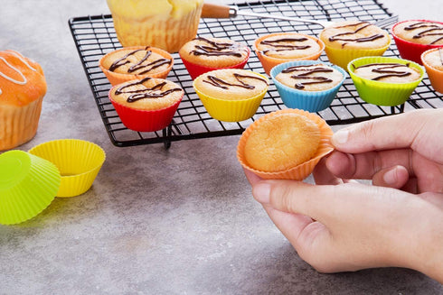 Silicone Cupcake Liners Reusable Silicone Baking Cups Nonstick Muffin Molds Easy Clean Silicone Muffin Liners, 24 Pieces in 8 Rainbow Colors...