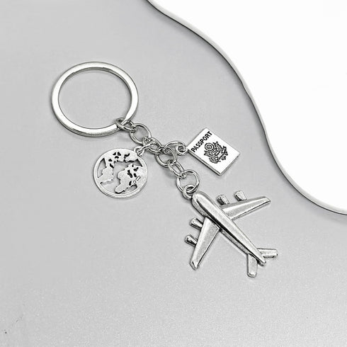 PHAETON 20PCS Earth Airplane Keychains Pilot Aviator Key Chains Journey Aircraft Airplane Pendant Travel Keyring Friendship Jewelry Diy Handmade F...