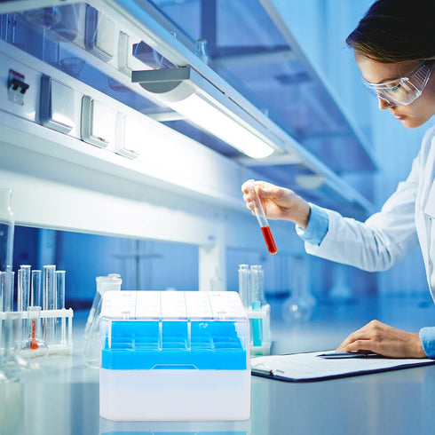 iplusmile Polycarbonate Freezer Boxes 25- grids Freezing Cryovial Storage Box Polycarbonate CryoBox Vial Rack Microcentrifuge Tube Box...