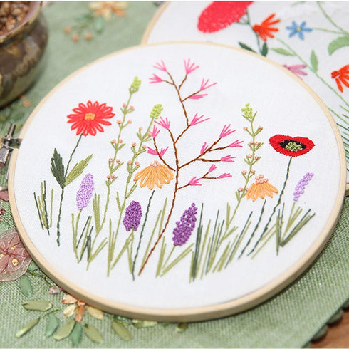 KISSBUTY Full Range of Embroidery Starter Kit with Pattern, Cross Stitch Kit Including Embroidery Fabric with Floral Pattern, Bamboo Embroidery Ho...