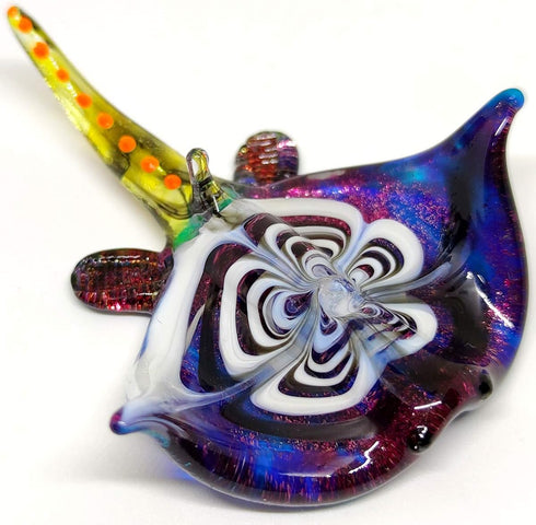Manta Ray Figurine Handmade Glass – Tiny Blown Glass Animal – Miniature Collectible Sculpture – Unique Ocean Décor Gift (Multi-Black)...