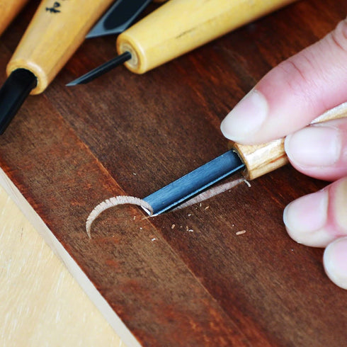 Wazakura Made in Japan Bonsai Chisel Hand V-Parting Carving Tool 0.17 in (4.5 mm) for Jin Shari Making, DIY Woodcarving Knife for Experts and Begi...
