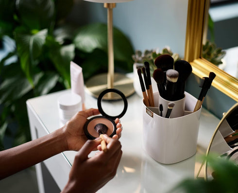 Joseph Joseph Viva - Tiered Makeup Brush Pot Organiser with dividers for brushes, eyeliners, lip pencils, mascara storage...