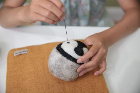 Woolbuddy Needle Felting Kit for Beginners Adults, Penguin Sea Animal Project, Includes Supplies, Two Needles, and Clear Instructions for Creative...
