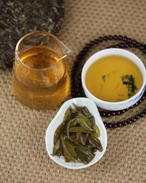 Luxtea Chinese Famous Tea – Grade AA (High Grade? (Sheng Pu'er (Yunnan Pu'er Raw Tea))...