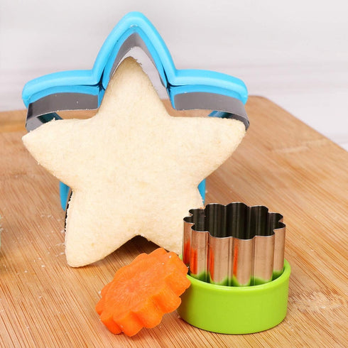 Sandwich Cutter Set, Including 4 Sandwich Cutters Shaped Like Dinosaur, Star and Heart and 8 Vegetable Cutters, Suitable For Children...