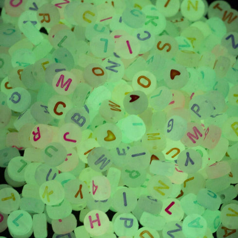 500PCS Acrylic Letter Beads Glow in The Dark for Jewelry Making Alphabet Beads for Bracelets Kit Letters Beads for Necklace Making (color letter l...