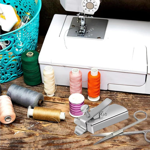 Magnetic Seam Guide for Sewing Machine,Sewing Supplies for Beginners,Seam Rippers Accessories,Portable Travel Handheld Mini Sewing Clips Kit for T...