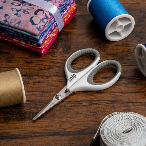 Singer Grey Scissor Craft 4"...