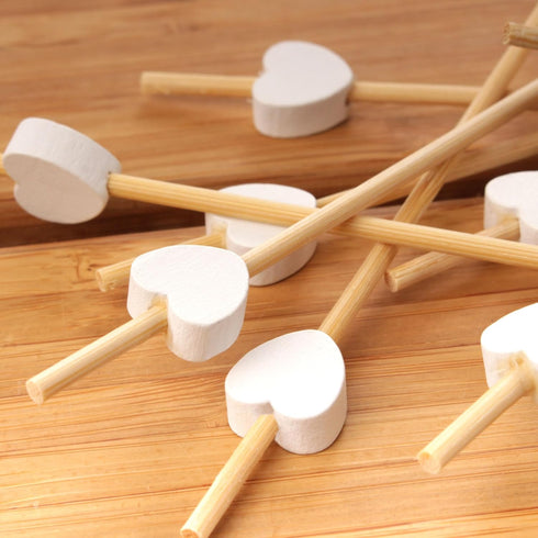 BambooMN 7.1" Decorative White Heart Bamboo Cocktail Fruit Sandwich Picks Skewers for Catered Events, Holiday's, Restaurants or Buffets Party Supp...