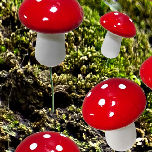 10Pcs Red Garden Stakes Mushroom Miniatures Indoor Outdoor Silhouette Fairy Garden Lawn Yard Decorations Lawn Inset Craft Decorative Garden Stakes...