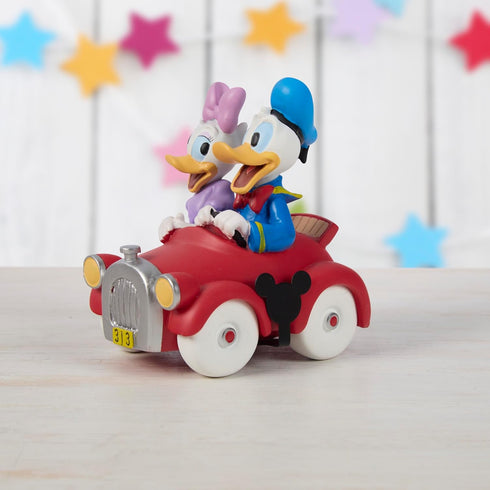 Precious Moments 201702 Disney Showcase Parade: Daisy Duck & Donald Duck Resin/Vinyl Collectable Figurine...