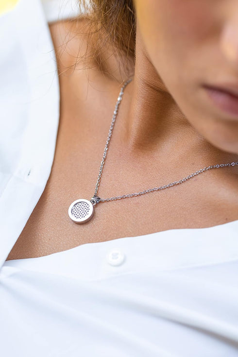 Sentir Essential Oil Necklace Diffuser - Patented Metal Aroma Diffuser Necklace Pendant, Infused Essential Oil Necklaces for Women, Perfume Scent ...