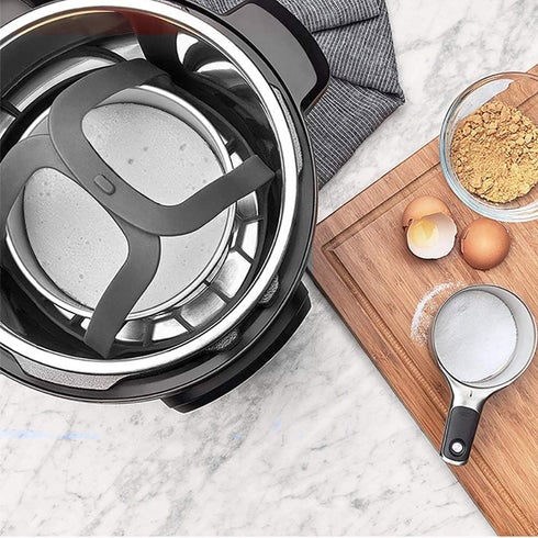 Pressure Cooker Sling, Silicone Bakeware Sling for 3Qt Instant Pot, Multi-function Cooker Anti-scalding Bakeware Lifter Steamer Rack, BPA-Free Sil...