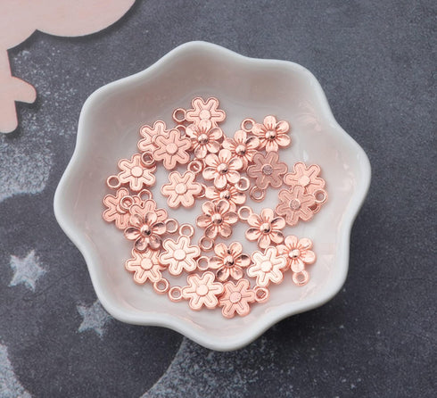 Ruwado 50 Pcs Little Flowers Charms Metal Vintage Cute Vintage Small Flower Pendants for Jewelry Making Kit Bracelet Necklace DIY Making Crafting ...