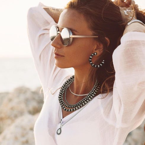 Kigeli 5 Pcs Navajo Pearl Jewelry Set Navajo Pearl Necklace Earring and Bracelets Vintage Multilayer Pearl Necklace Western Style Choker Silver Dr...