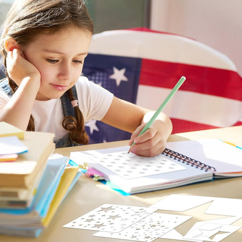 16Pcs Star Shape Stencils Patriotic Star Templates Stencils Reusable Plastic Drawing Painting Template for 4th of July DIY Art Craft Painting on W...