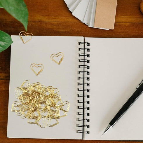 100pcs Mini Gold Heart Paper Clips, Small Cute Love Shaped Paper Clips Stainless Steel Metal Paper Clips Bookmarks for Document Note Sorting Organ...