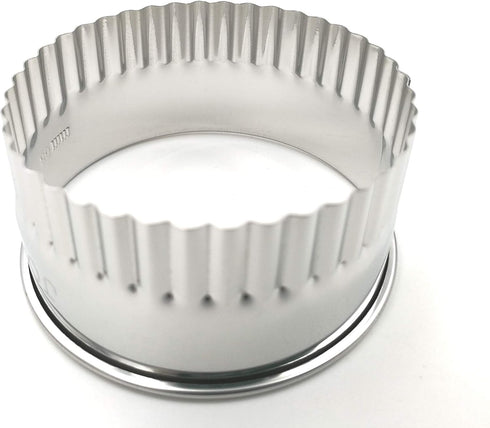 11 Piece Graduated Sizes Fluted Edge Round Pastry/Cookie Cutter Set Heavy Duty 18/8 304 Stainless Steel – Metal Engrave Size –Tin Storage Box for ...