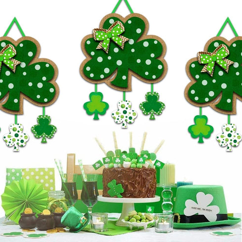 Friday Night St. Patrick's Day Door Sign Irish Hanging Welcome Board 3-D Cardboard Green Shamrock Hanger Home Wall Decor...