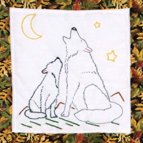 Jack Dempsey Needle Art Wilderness Animals Hand Embroidery, White...