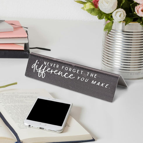 Funny Desk Novelty Nameplate for Math Teacher, Never Forget The Difference You Make Nameplate Sign for Retirement Leaving Thanks You Gift, Office ...