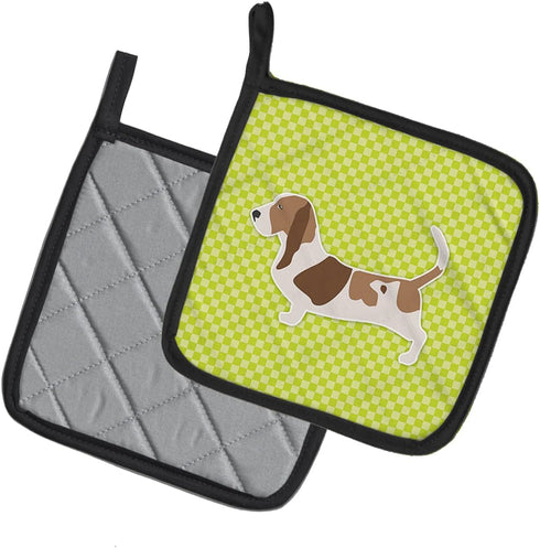 Caroline's Treasures BB3802PTHD Basset Hound Checkerboard Green Pair of Pot Holders Kitchen Heat Resistant Pot Holders Sets Oven Hot Pads for Cook...