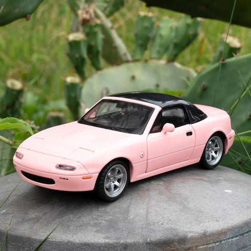 1/32 Mazda Miata MX-5 Alloy Model Car, Toy Car with Pullback, Removable Top, Blinking Lights, Toy Car with Sound and Bright Lights, Collectible Gr...