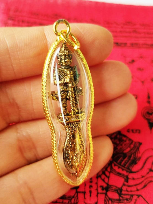 Thai Magic Amulet Power Wessuwan Giant God Statue Waterproof Pendant & Pha Yant Wessuwan Giant God Talisman Cloth Mantra Protection Danger Evil Sp...