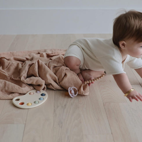 mushie Muslin Baby Swaddle Blanket | 100% Organic Cotton (Blush)...