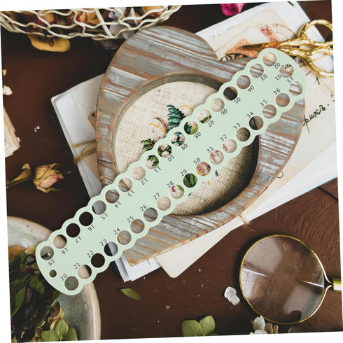5pcs Plastic Storage Tool - Thread Board Holder - Floss Winding Bobbins - Needlework Card for Craft DIY Sewing - Essential Cross Stitch Hoop - Thr...