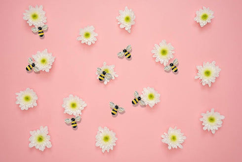 10Pcs Bee Rhinestone Enamel Craft Bee Rhinestone Flatback Button Tiny Cute Craft Bee Button Honeybee Resin Craft for Handmade DIY Craft Clothing H...