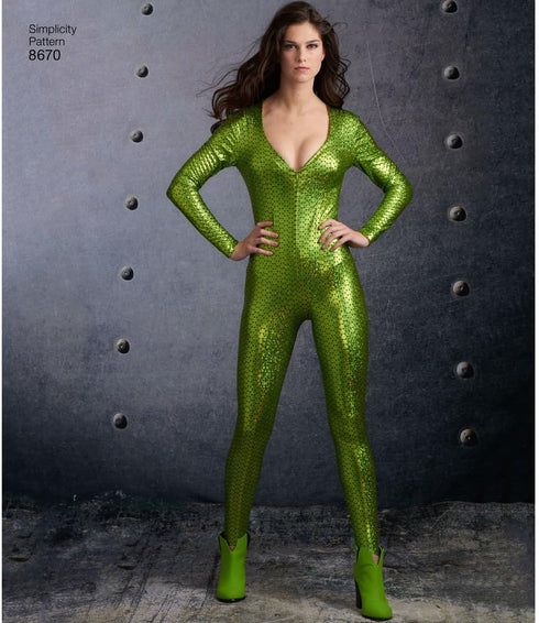 Simplicity Patterns COSTUMES, U5 (16-18-20-22-24)...