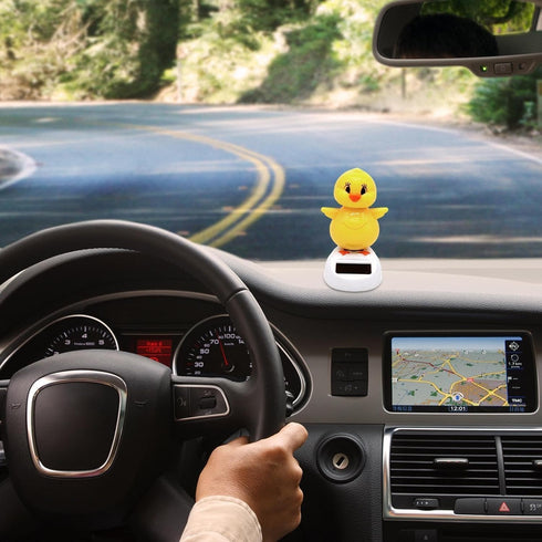 Solar Powered Dancing Chick, Solar Bobblehead Chicken, Solar-Powered Car Charm, Cartoon Bobble Head Chick Ornaments Figures for Car Dashboard, Bob...