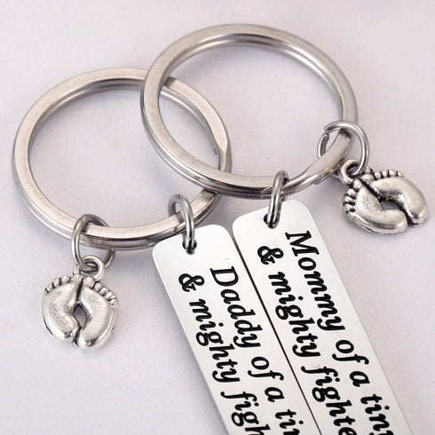 Ralukiia NICU Dad Mom Preemie Baby Gift - Mommy/Daddy of A Tiny Mighty Fighter Keychain Support NICU Parents Care Basket Neonatal Intensive Care U...