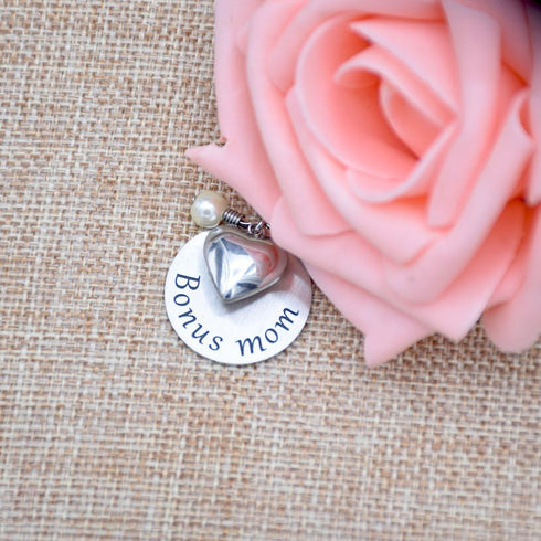 O.RIYA Bonus Mom Stepmom Gifts Special Mom Mother's Day Gift Charm Necklace Gifts For Mom...