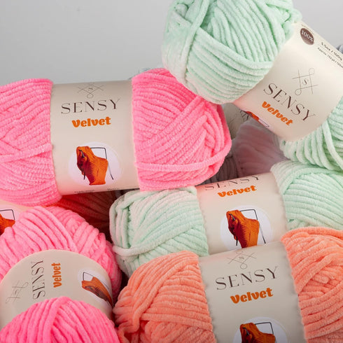 Sensy Velvet Yarn for Crocheting, Baby Blanket Yarn, Chenille Yarn, Amigurumi Yarn, 3.5 oz, 132 Yards, Gauge 5 Bulky (Beige)......