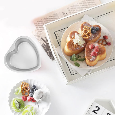 Luxshiny Heart Cake Pan 5pcs 4 Inch Mini Cake Pans Heart Shaped Cake Baking Moulds Aluminium Cake Tin Cheesecake Pan Bakeware for Wedding Birthday...
