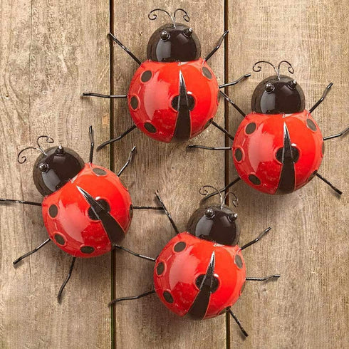 Metal Ladybugs Garden Wall Art Decor Cute Ladybugs Wall Sculptures & Statues Outdoor Decoration Yard Lawn Porch Fence Ornaments, Set of 4...