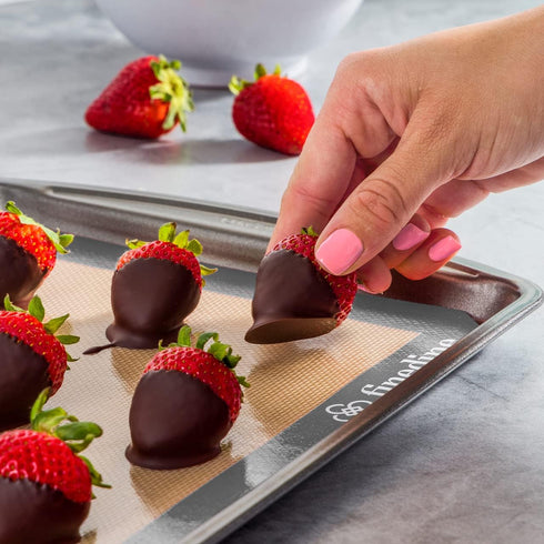 Fine Dine-Silicone baking mat set of 3-gray...