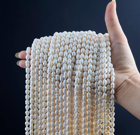Pearls Beads for Jewelry Making 100pcs 8-9mm Natural Genuine Real Freshwater Cultured Pearl White Rice Oval Loose Gemstone Bead Holes 0.7mm DIY Cr...