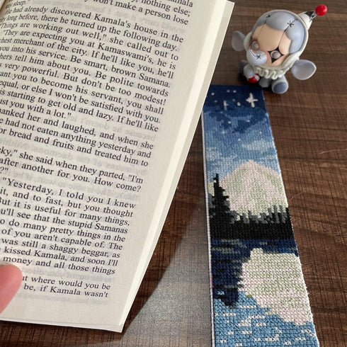 Cross Stitch Bookmark Kit 4PCS,DIY Bookmarks Cross Stitch Kits for Beginners,Stamped Embroidery Bookmark,14CT...