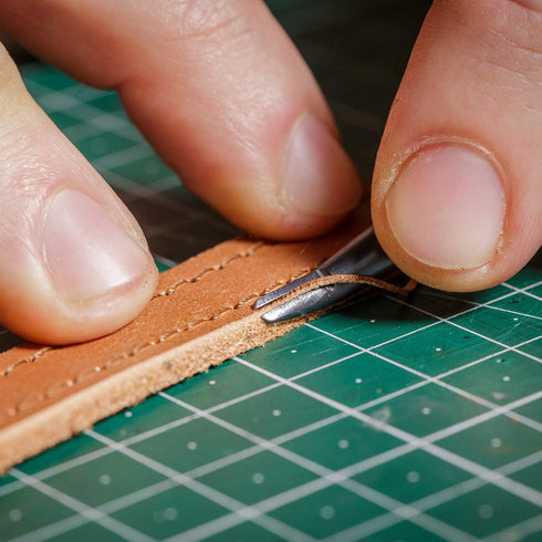 Mudder 8 Pieces Edge Leather Beveler Cutting and Edge Skiving DIY Craft Tool, Hand Leather Grooving Tool for Crafting Work (1.5 mm, 1.2 mm, 1.0 mm...