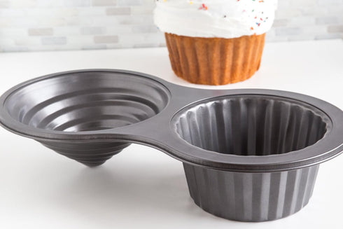Fox Run Giant Cupcake Pan, Non-Stick Carbon Steel, 8 x 15.5 x 3.25 inches...