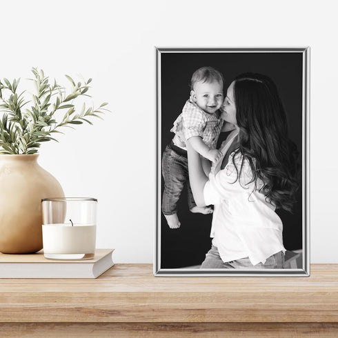 Lawrence Frames Simply Metal Picture Frame, 4 by 6-Inch, Silver...