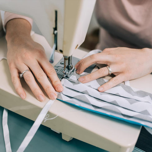 MECCANIXITY 1/4 Inch Double Fold Bias Tape Cotton Continuous Bulk Bias Tape for Sewing,Seaming Quilting Hemming Binding Crafts (Rubber Red 6 Yards...