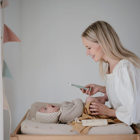 mushie Extra Soft Muslin Fitted Changing Pad Cover (Pale Taupe)...