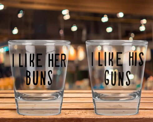 AW Fashions - I Like Her Buns, I Like His Guns - Wedding Gift For Newlyweds Couples - Funny Engagement Or Anniversary Present - 2 Pack Round Set o...