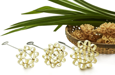 DOK JOK Brass Thai Flower Cookies Mold for Stylist Sunflower Crispy Biscuit Difference Size (8 cm)...